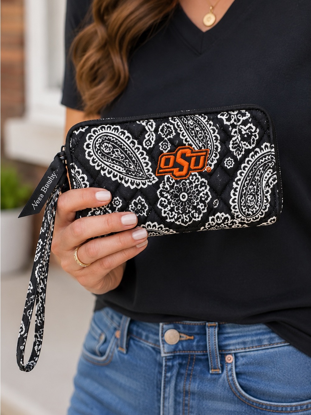 Vera Bradley RFID Front Zip Wristlet NWT Black White Bandana OSU Oklahoma State
